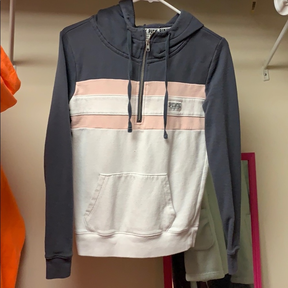 VS Pink pullover gray pink and white, with hood.